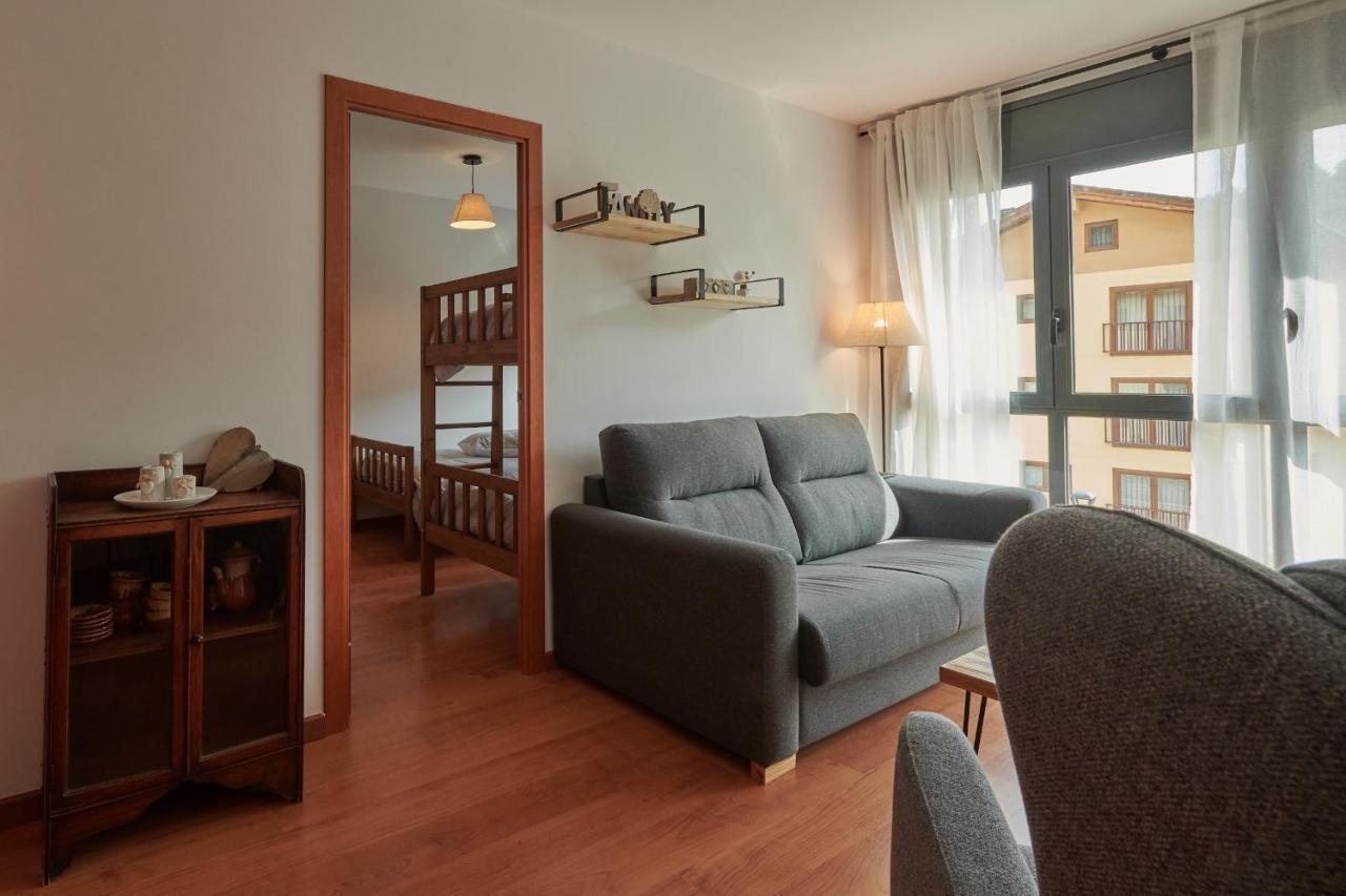 Hauzify I Apartament Bella Molina Alp Exteriör bild